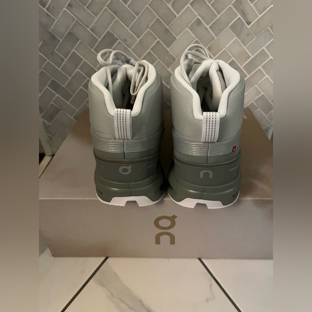 On Cloud Womens hiking boots. Cloudrock Waterproof Boots - in Mineral Kelp - Picture 5 of 7